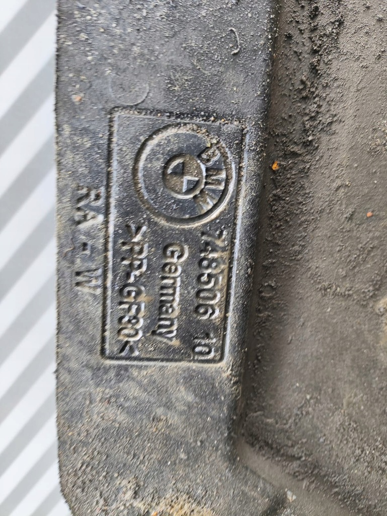 фото №8, Bmw 6 e63 e64 защита плита подвеска правая плита 51757009726 7009726