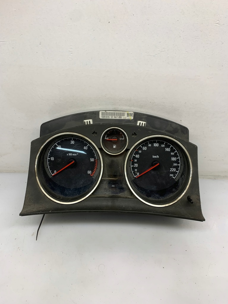 фото №1, Счетчик приборы opel 13251615