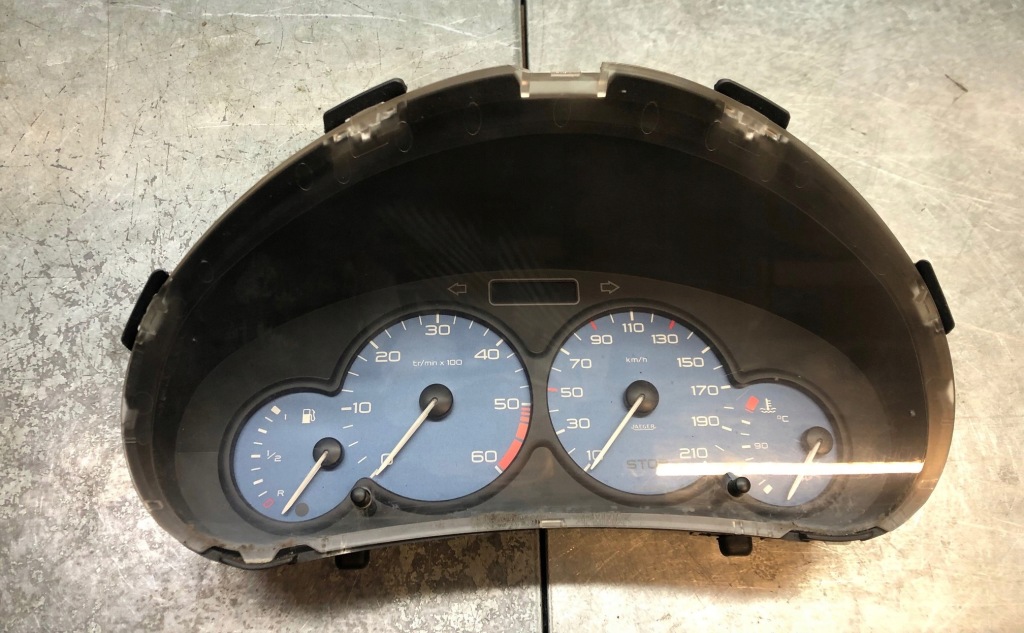 фото №1, Citroen berlingo 1.6d счетчик 9656801980