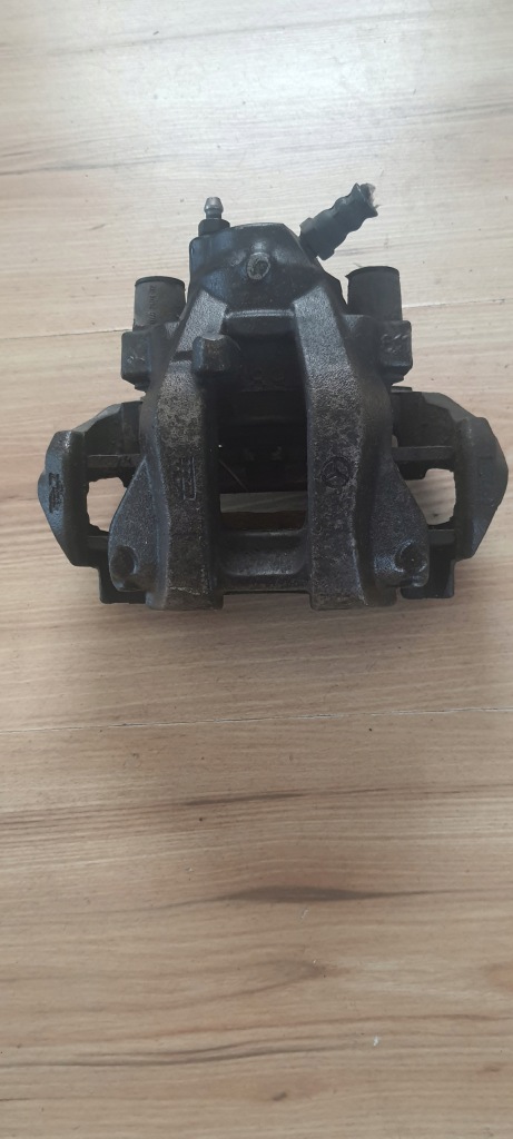 Купить Суппорт левый задний  mercedes s kl w221