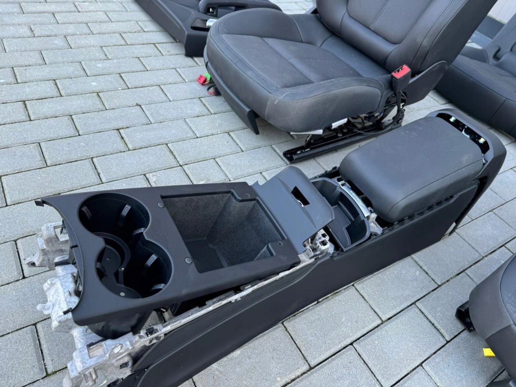 фото №8, Porsche macan 95b lift fl 21- сидіння заднє сидіння обшивки оббивка тунель шкіра