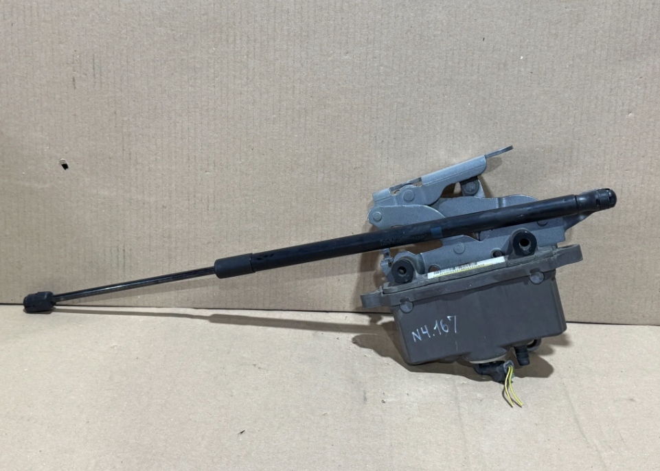 Купити Петля піропатрон капот правий mercedes w212 w207 2129066301