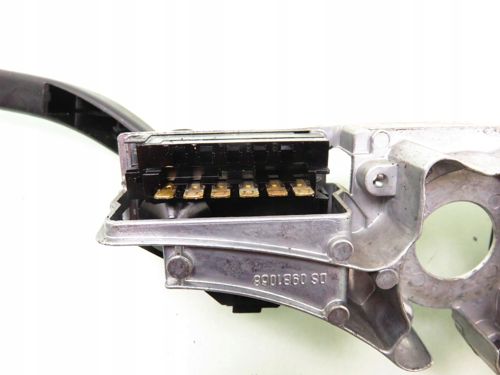 фото №7, Переключатель комбинированный saab 9000 4617379