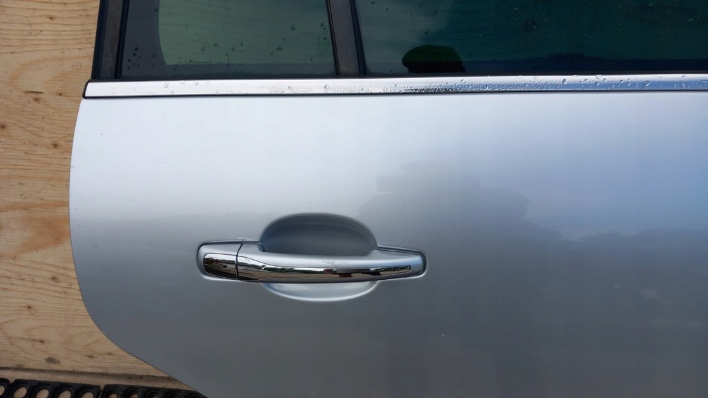 фото №3, Citroen c4 grand picasso i lift двері задня правий ezrc