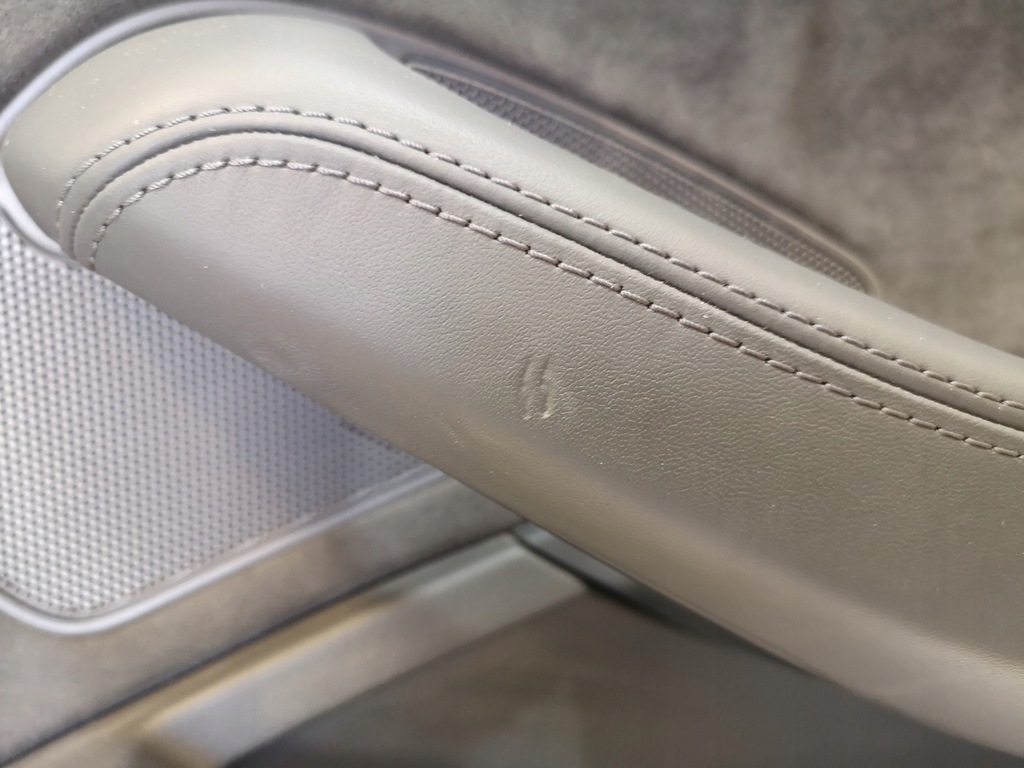 фото №9, Обшивка дверь правый задняя audi a8 d4