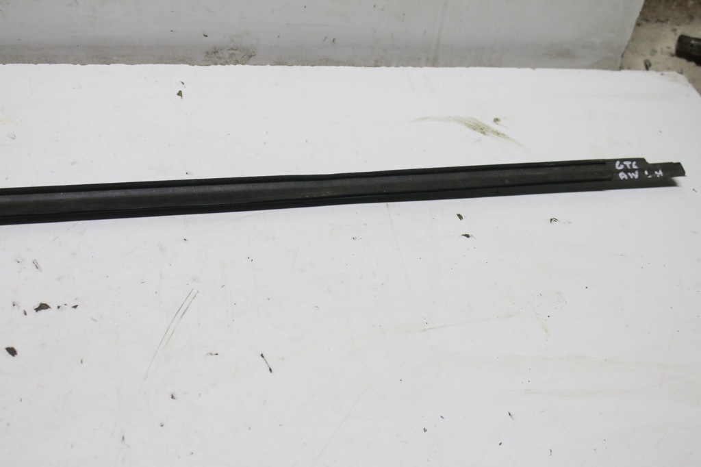 фото №6, Молдинг дверь левая opel astra j gtc