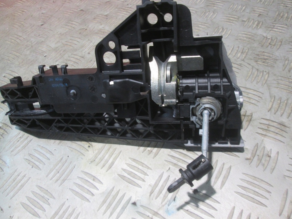 фото №4, Ручка наружная левый перед передний lx7w audi a5 8t 09- sportback