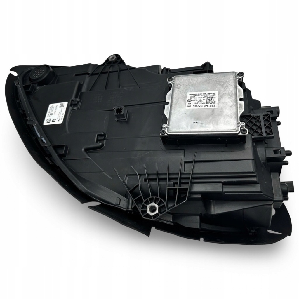 Ліхтарі  фари комплект excl porsche macan 95b 95b941015j 95b941016j Доставка