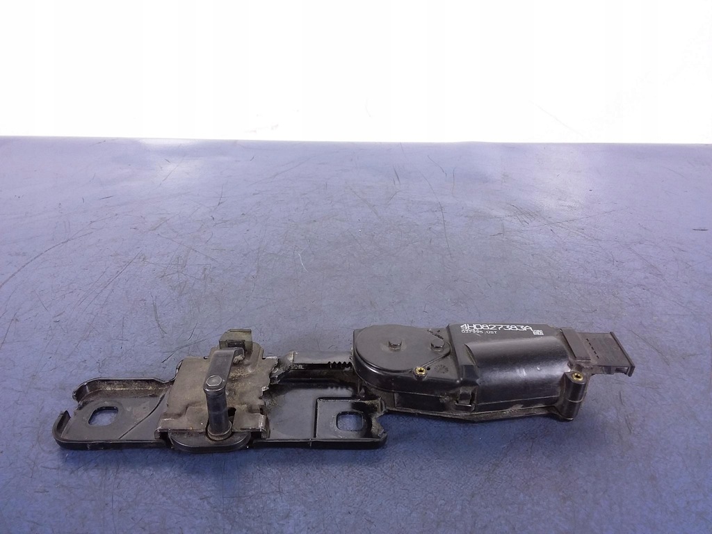 фото №1, Audi a8 d4 замок доводчик крышки задняя 4h0827383a