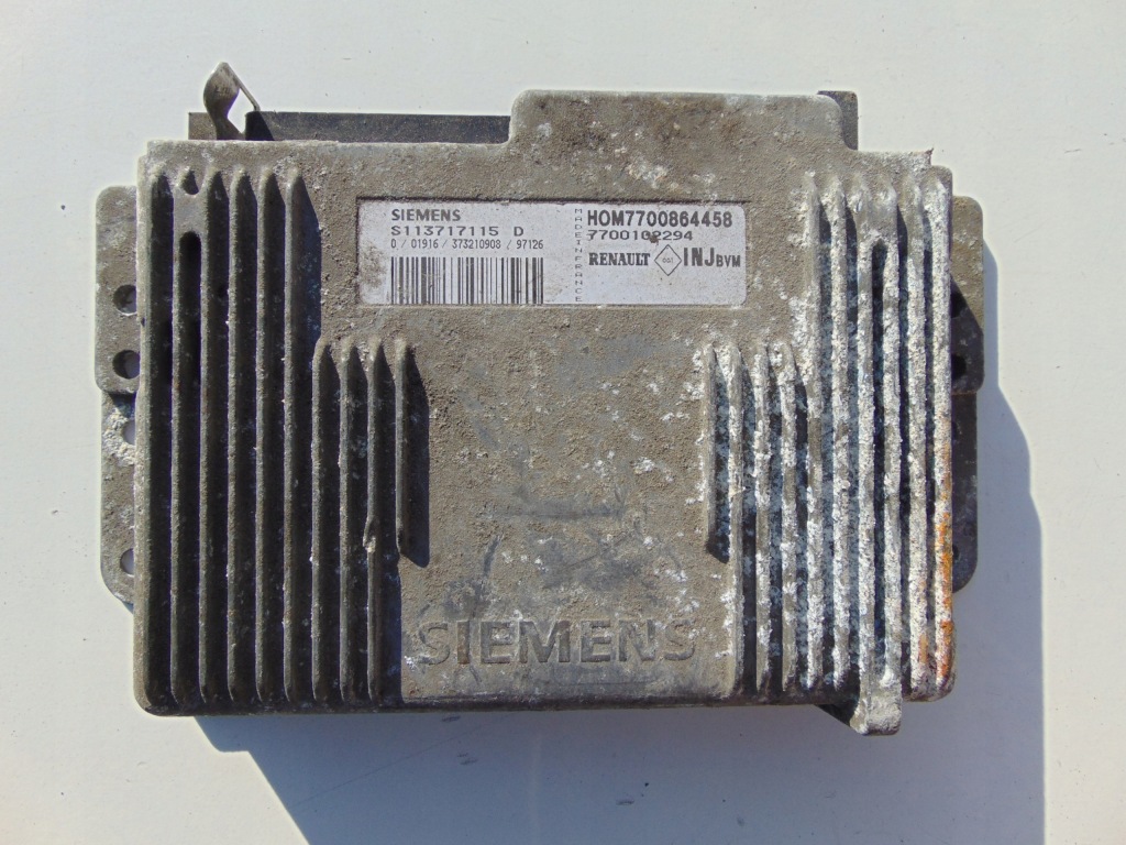 фото №1, Бортовой компьютер s113717115d 7700864458 7700102294 laguna