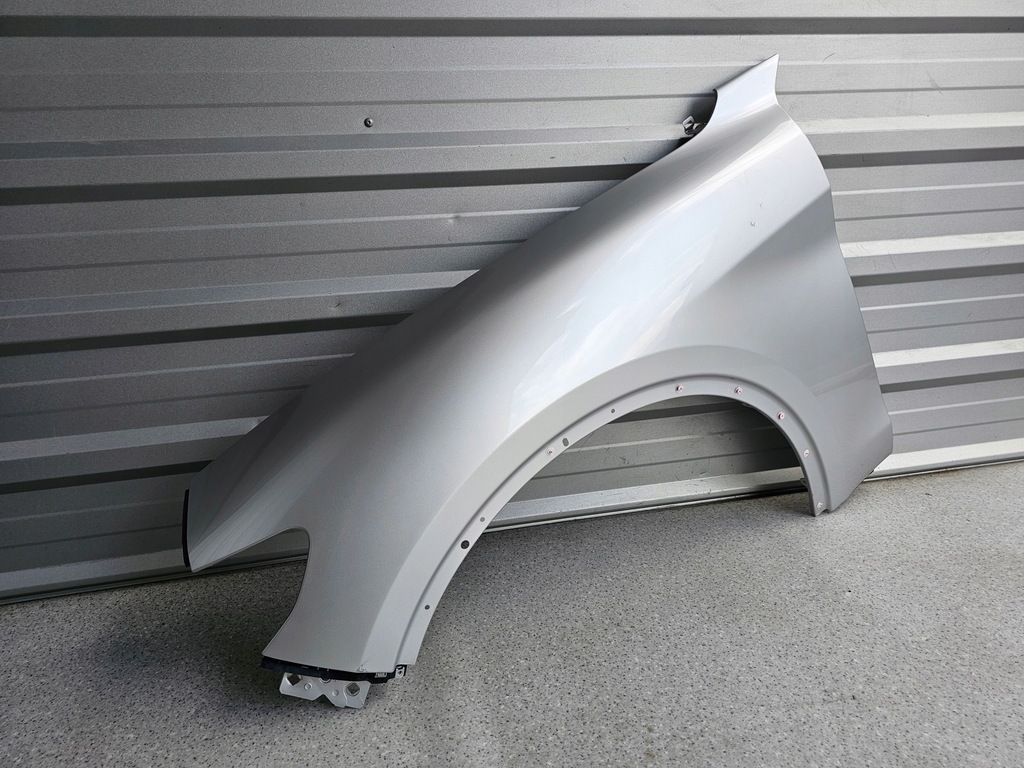 фото №1, Alfa romeo stelvio крила лівий idealny