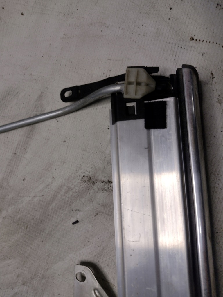 фото №16, Шторка дверь левый задняя bmw 7 e65