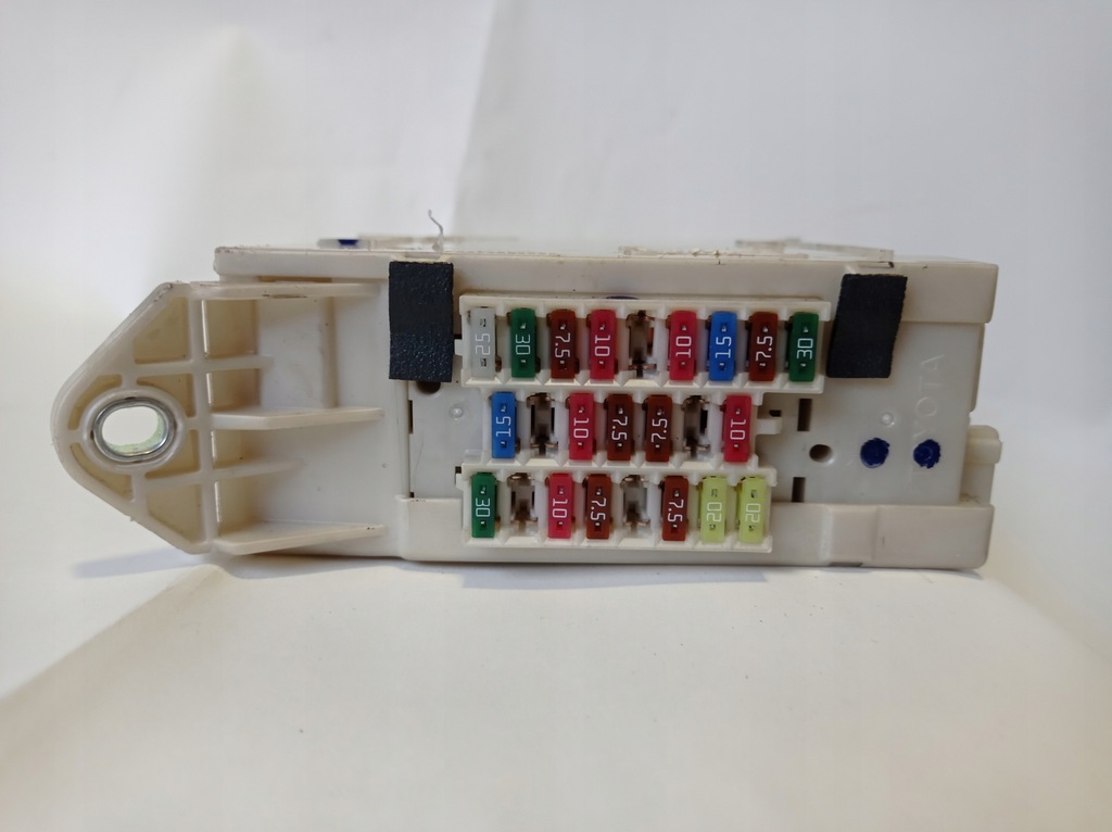 фото №8, Коробка запобіжників lexus is 250 2.5 v6 82730-53050