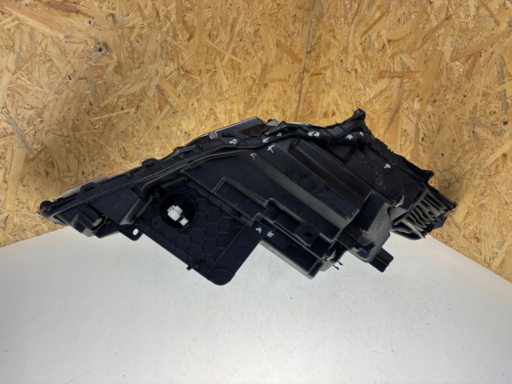 фото №11, Lexus rx 330 - 350 - 400h 2023 лампи передні