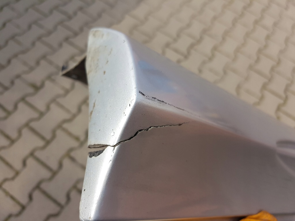 фото №11, Mercedes w212 молдинг порог левая amg kombi 16r.