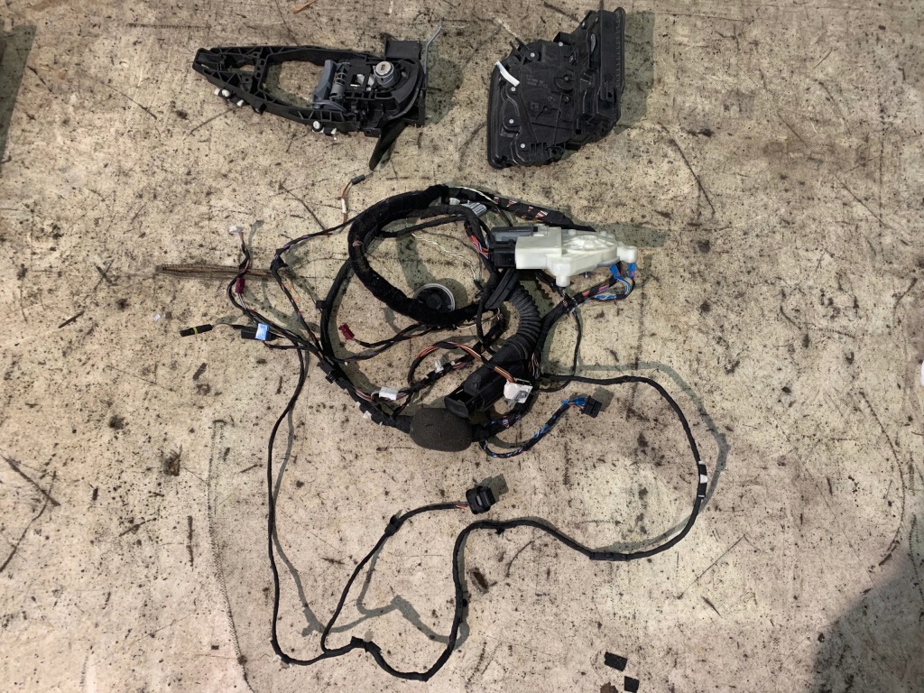 фото №1, Джгут замок підйомник двері лівий перед bmw 5 g30 g31