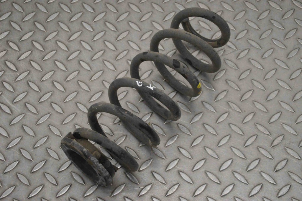 фото №1, Alfa romeo stelvio 2017 левая сторона пружина задняя