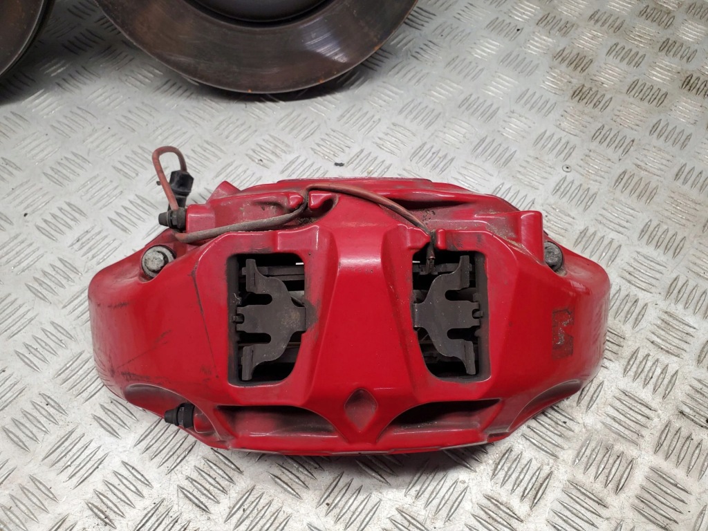 фото №14, Audi q8 2021 комплект набор диск i суппортов тормозных