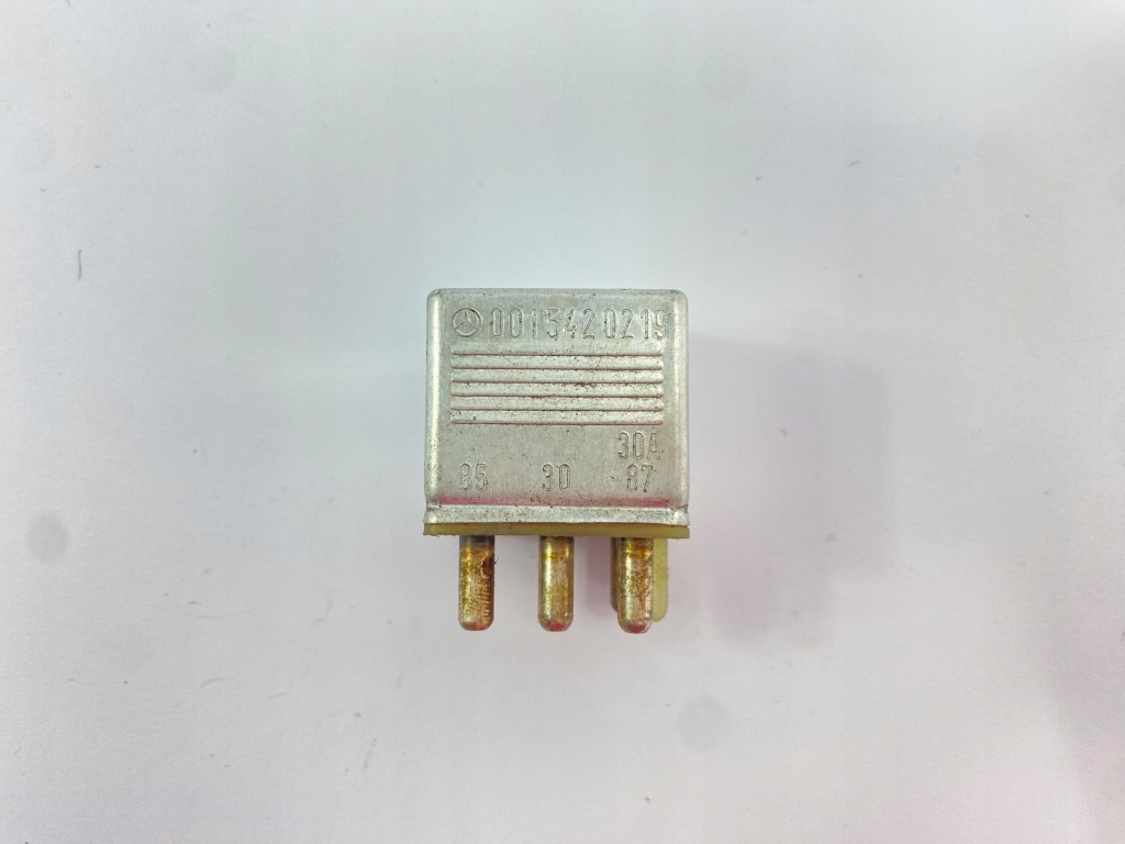 фото №4, Реле mercedes w126 w123 w116 r129 r107 0015420219