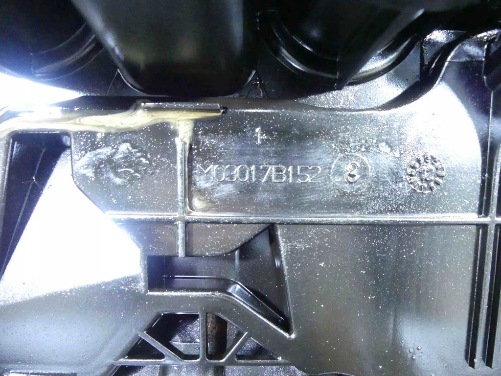 фото №11, Крышка клапанов citroen ds3 10-16 1.6b 16v