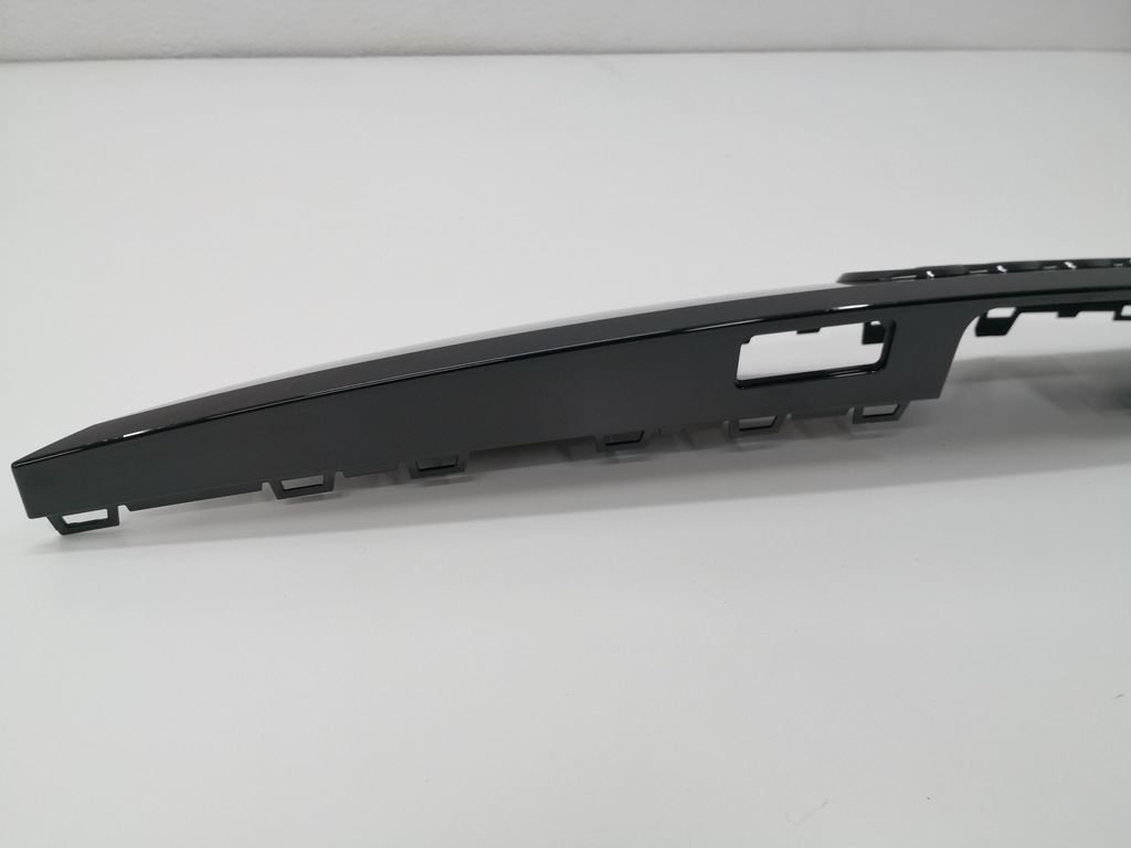 фото №6, Молдинг накладка кришки audi rsq8 sq8 4m8 задня