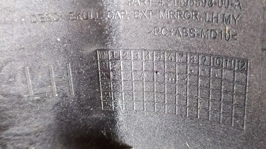 фото №5, Корпус защита зеркало правого tesla