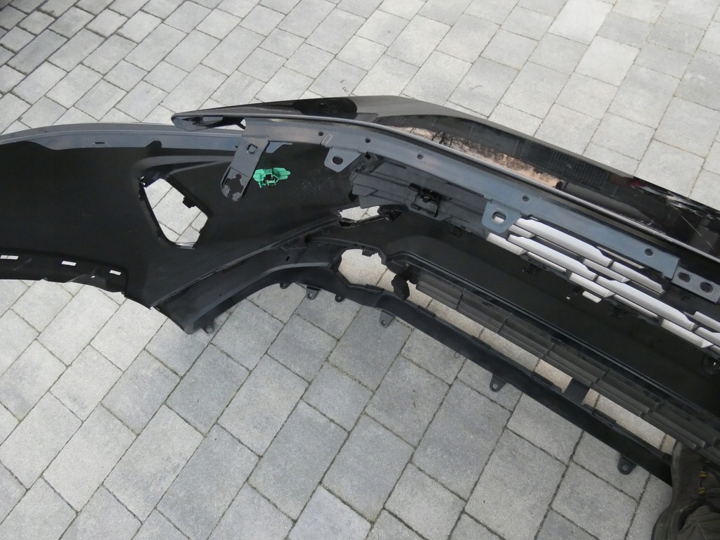 фото №9, Бампер, решётка радиатора, значок toyota rav-4 гибрид