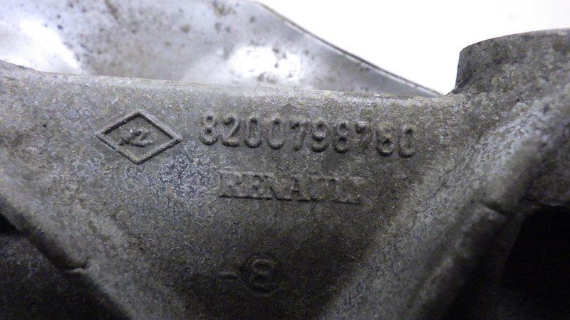 фото №6, Кронштейн двигуна trafic vivaro ii 2.0 dci 8200798760