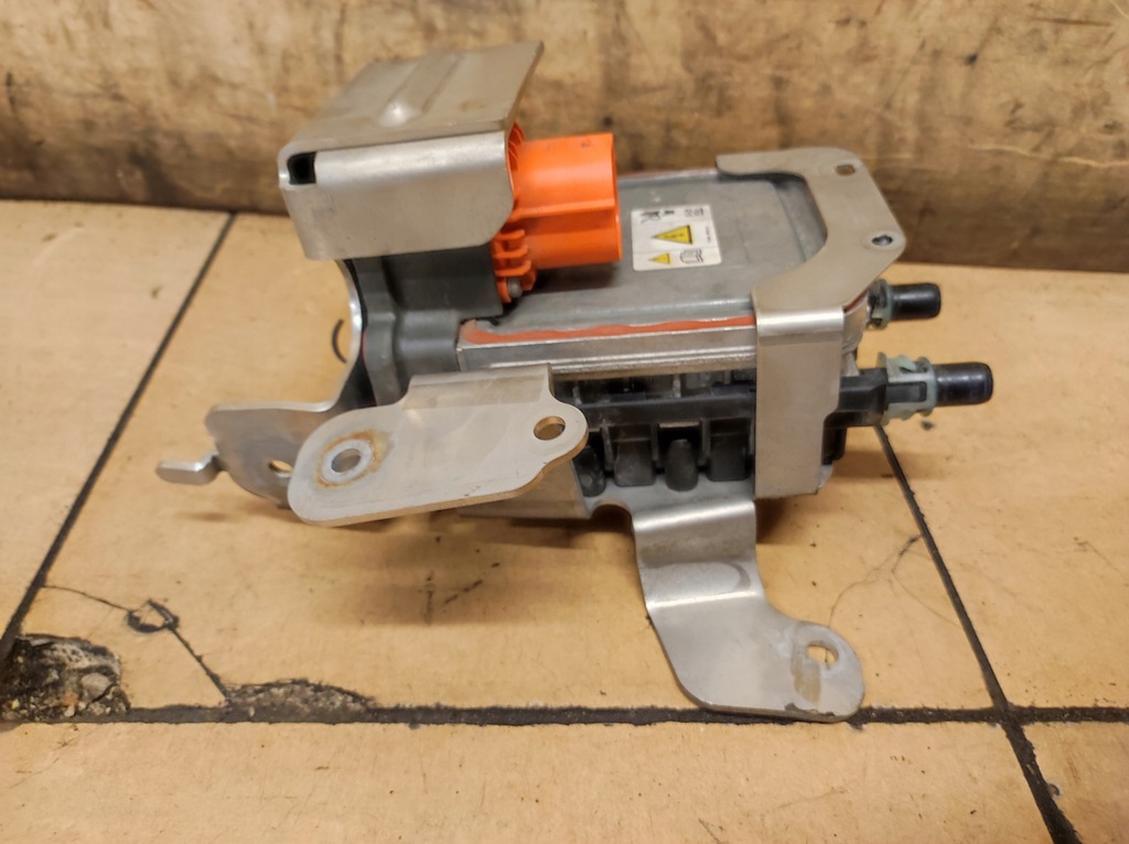 фото №6, Отопитель нагреватель аккумулятора explorer vi 6 3.0b hybrid