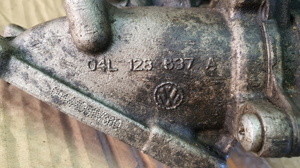 фото №6, Дроссельная заслонка vw 2.0 tdi 04l128063r 04l128059r