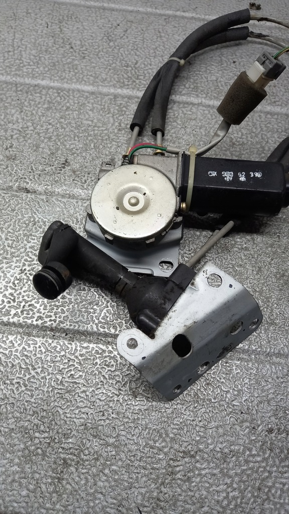 фото №6, Підйомник правий задня kia carnival ii 02r 2.9td