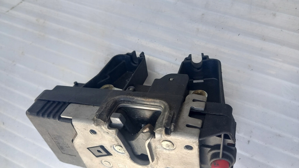 фото №3, Замок левый задняя opel zafira 01r 3pin