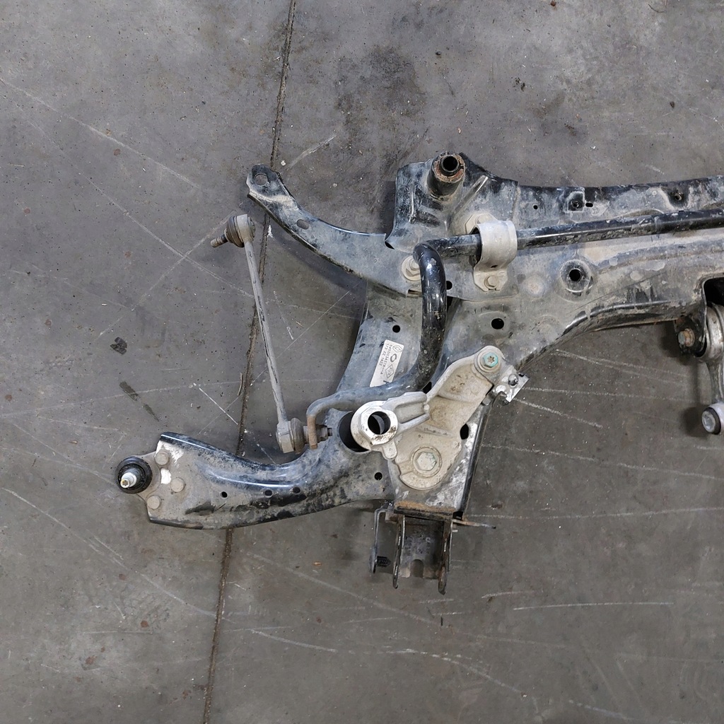 фото №11, Renault arkana 1,3tce подрамник подрамник подрамник перед + рычаги + стабилизатор
