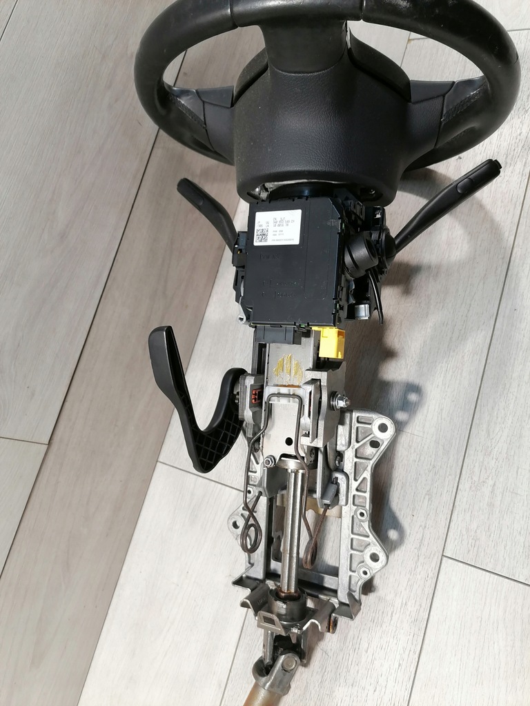 фото №10, Tiguan колонка кермова перемикач 5n1419502c