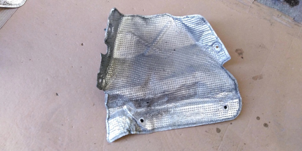 фото №2, Audi r8 4s левая защита тепловая 4s0825741b