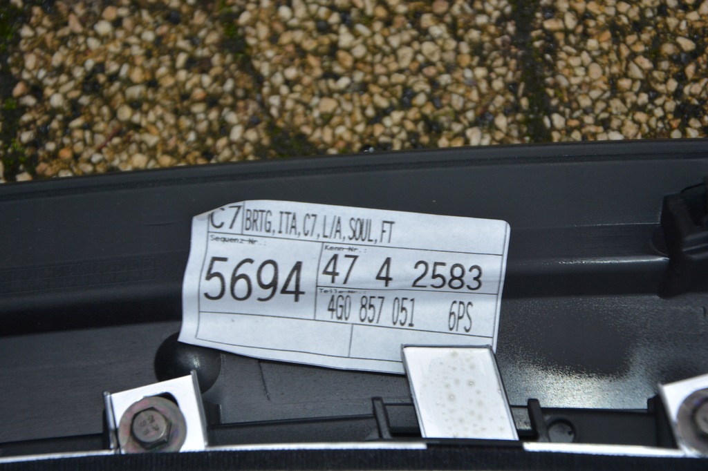 фото №11, Жабо приборная панель динамики audi a6 c7 4g0857051