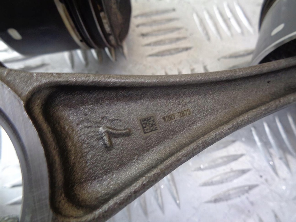 фото №11, Поршень шатун mazda 3 iii bm 2.0 16v skyactiv 2013-