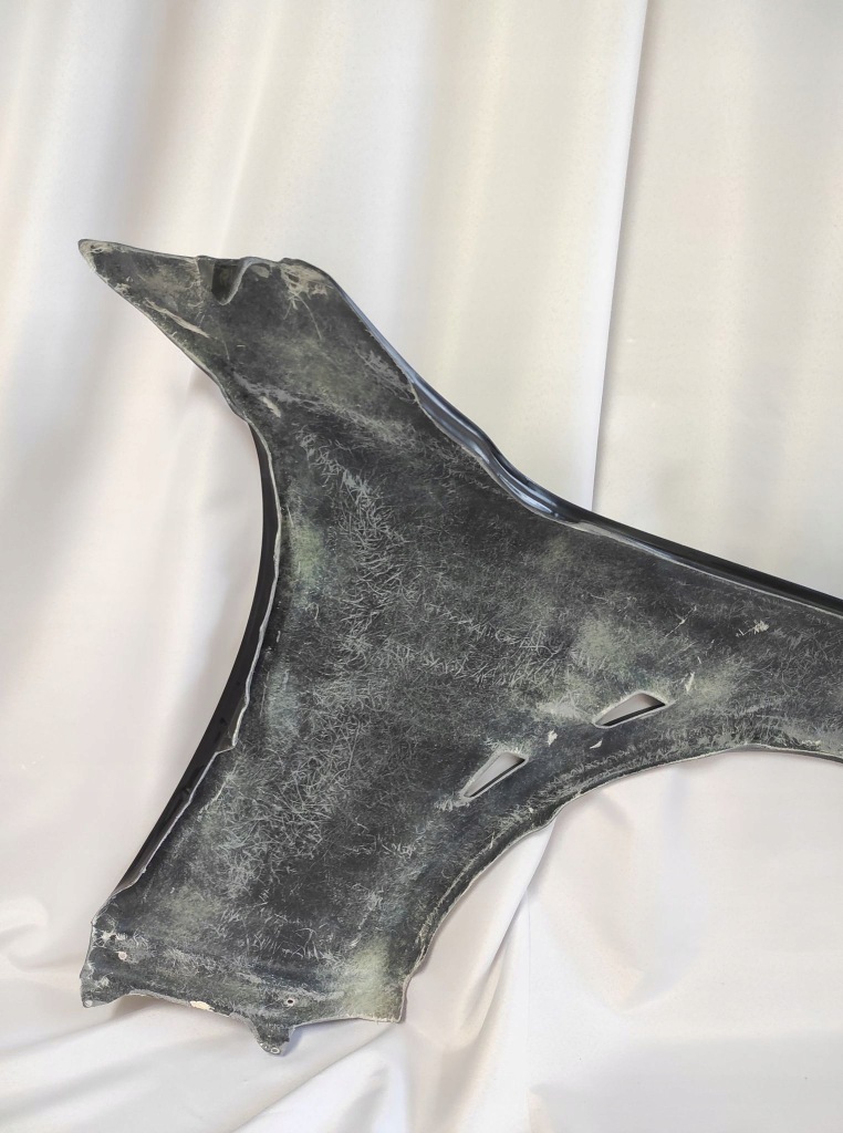 Крыло  крылья lexus sc430 ламинат febla Оригинал