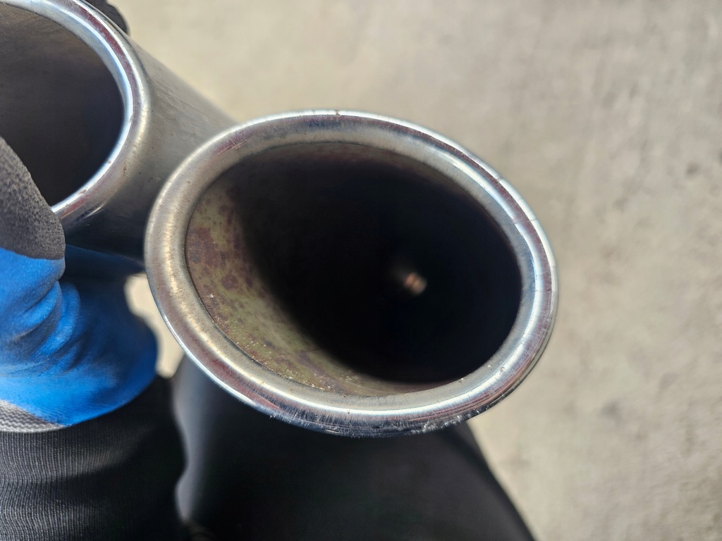 фото №12, Audi s4 b9 3.0 tfsi вихлоп гасник кінцевий лівий з кришка багажника 8w0253611b