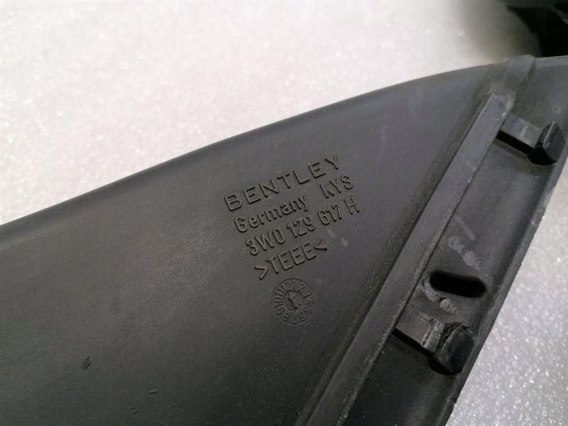 Коробка фильтра воздуха bentley 3w0129601 Киев