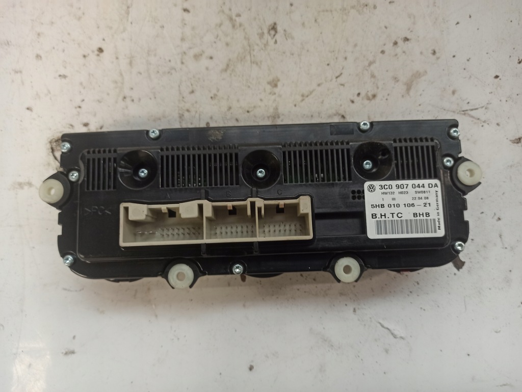 фото №10, Volkswagen passat b6 панель обдув кондиционера 3c0907044da