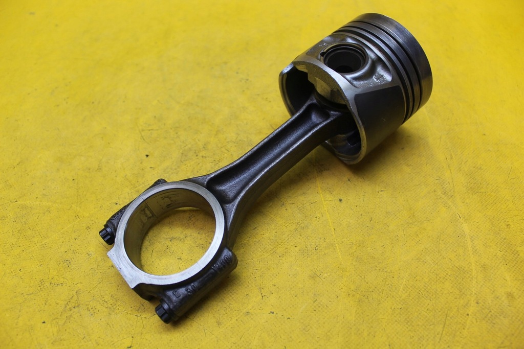 фото №1, Поршень шатун a4 b7 golf v a3 8p 2.0 tdi 038j