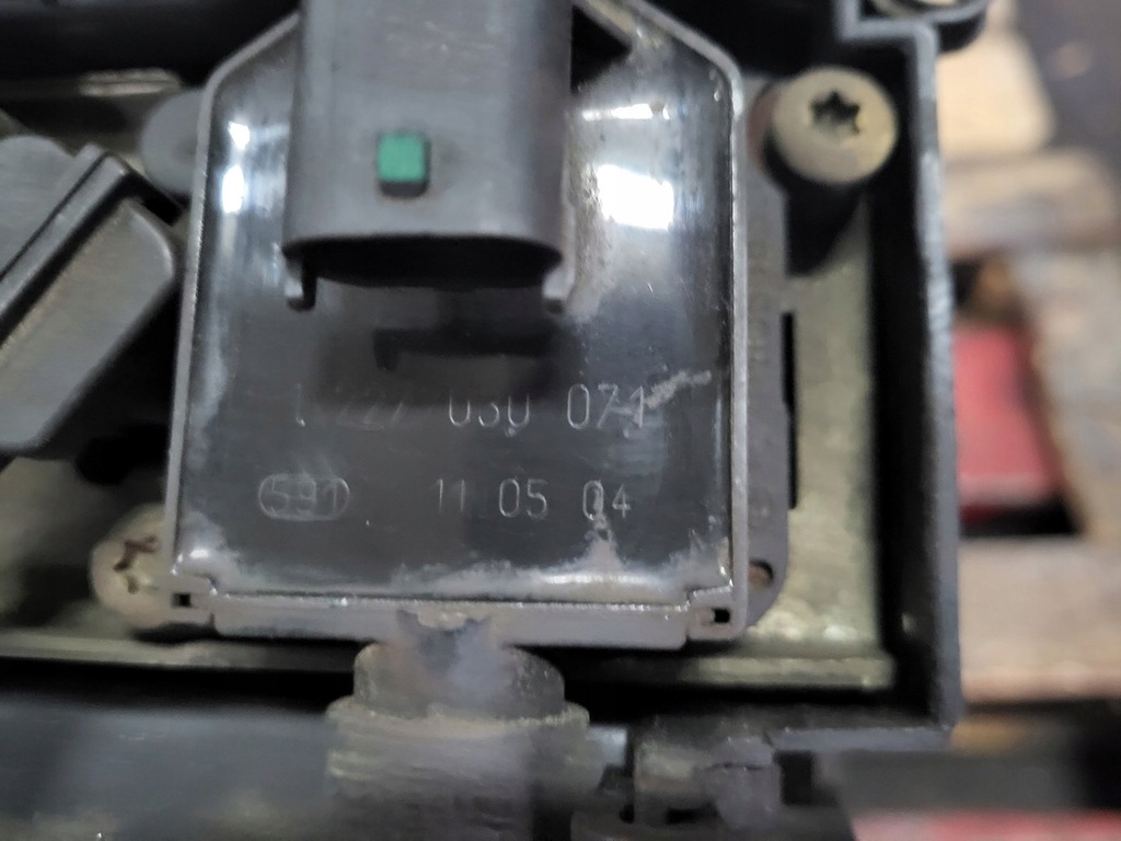 фото №16, Nissan x-trail t32 1.6 dci r9me414 двигун двигун насос форсунки 128t/km