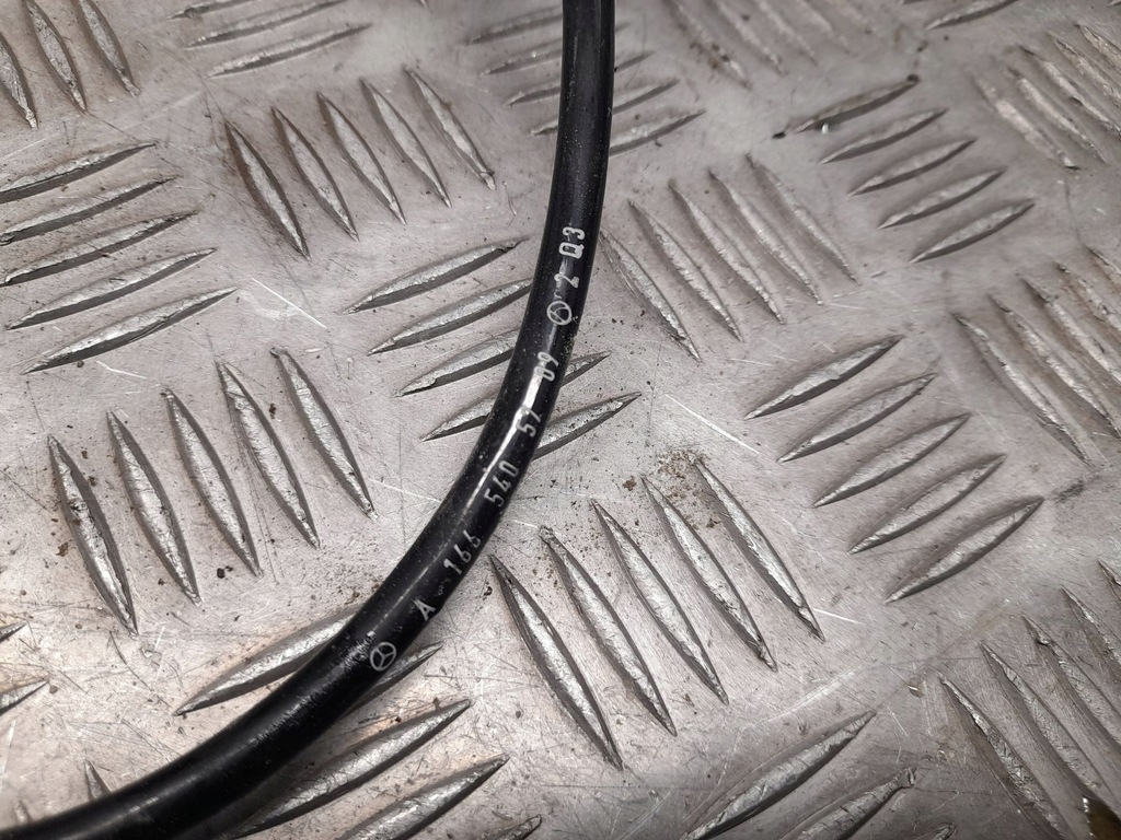 фото №5, Mercedes-benz gl x166 2014 задняя сторона левая шланг заднего датчика abs