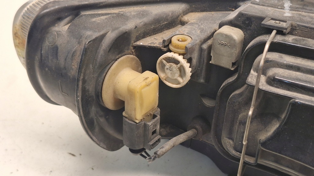 фото №9, Лампа перед лівий передня ліва seat toledo ii leon i 1m1941001d valeo euro