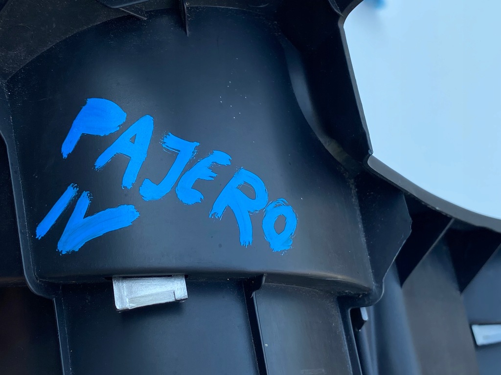 фото №5, Защита рамка спидометра mitsubishi pajero 8060a051ha