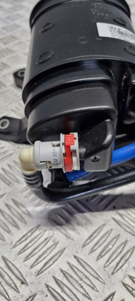 Bmw g05 g06 g15 g16 g20 g21 бак фильтра уголь активированного 7475674 с Разборки