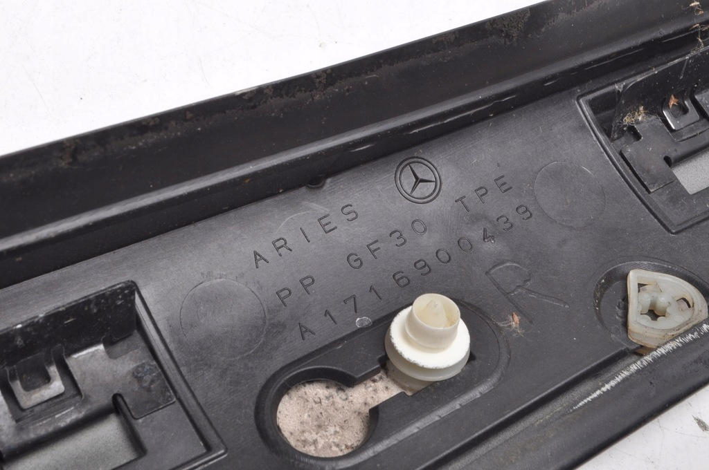 фото №9, Mercedes slk r171 w171 молдинг стойка передний правая a1716900439