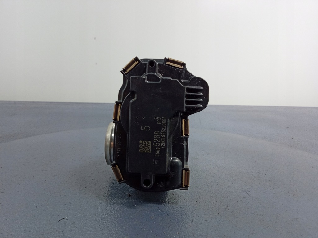 фото №2, Opel insignia b 2.0 cdti дроссельная заслонка 55505268