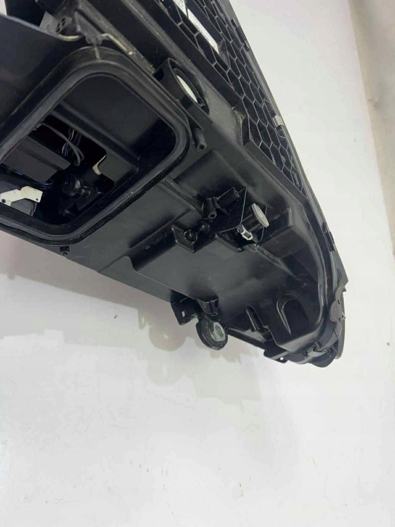 Mercedes eqe v295 перед ліва лампа передня 295 Зі Шроту